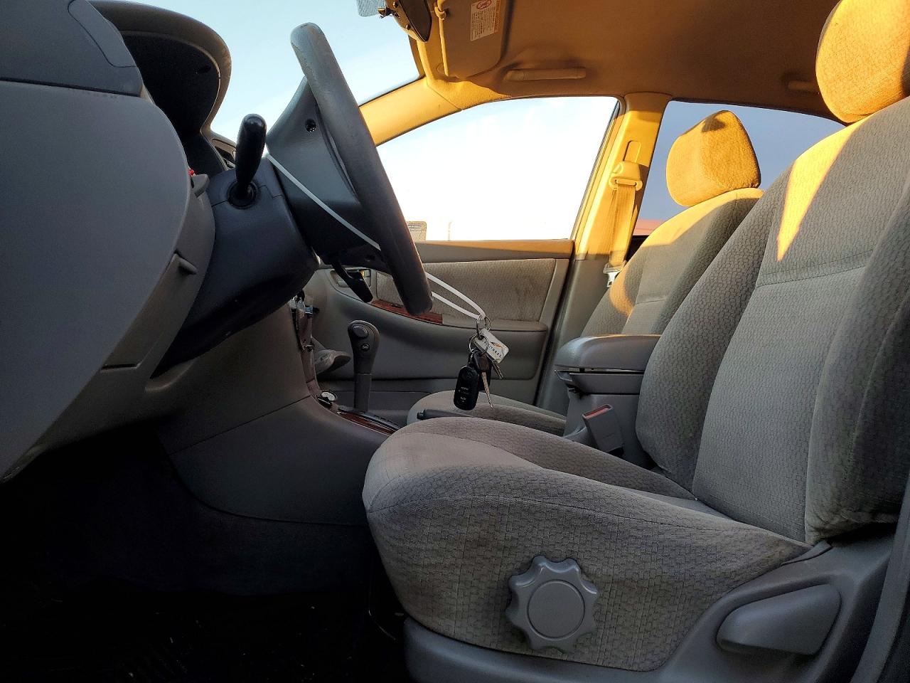 2003 TOYOTA COROLLA CE photo 7