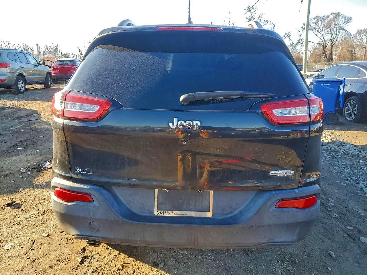2015 JEEP CHEROKEE LATITUDE photo 6
