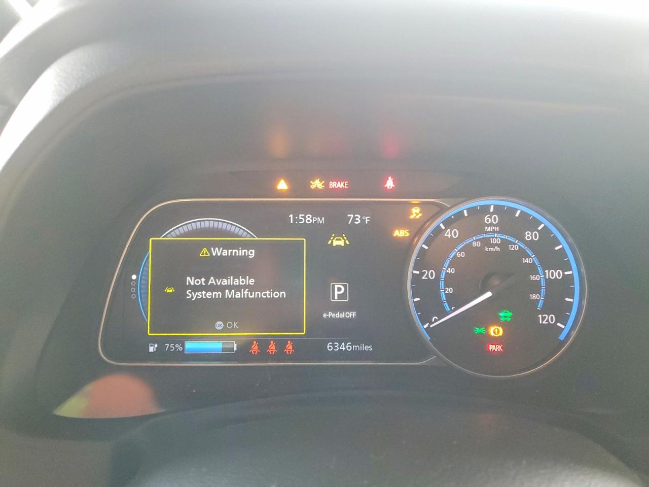2025 NISSAN LEAF SV PLUS photo 9