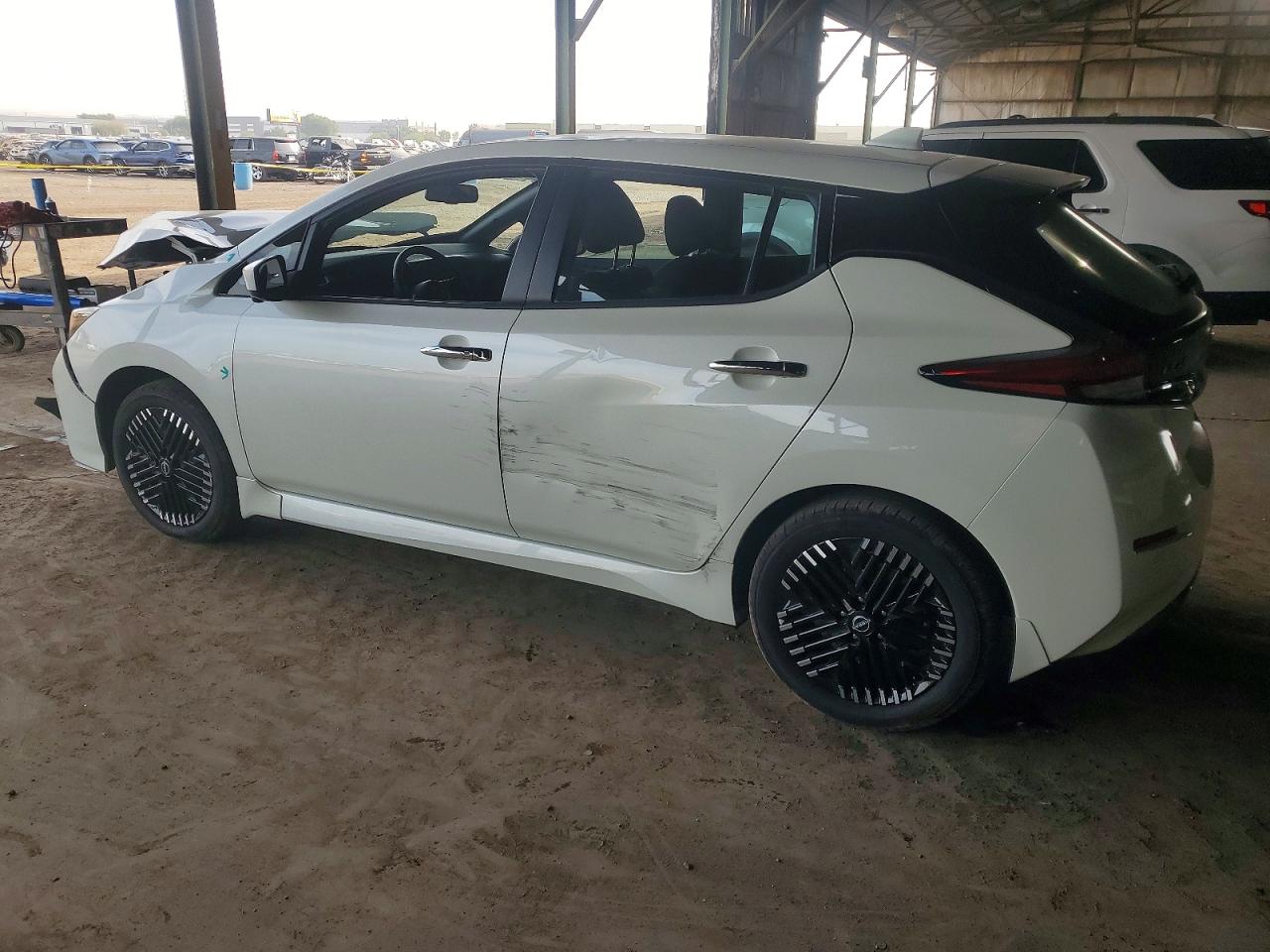 2025 NISSAN LEAF SV PLUS photo 2