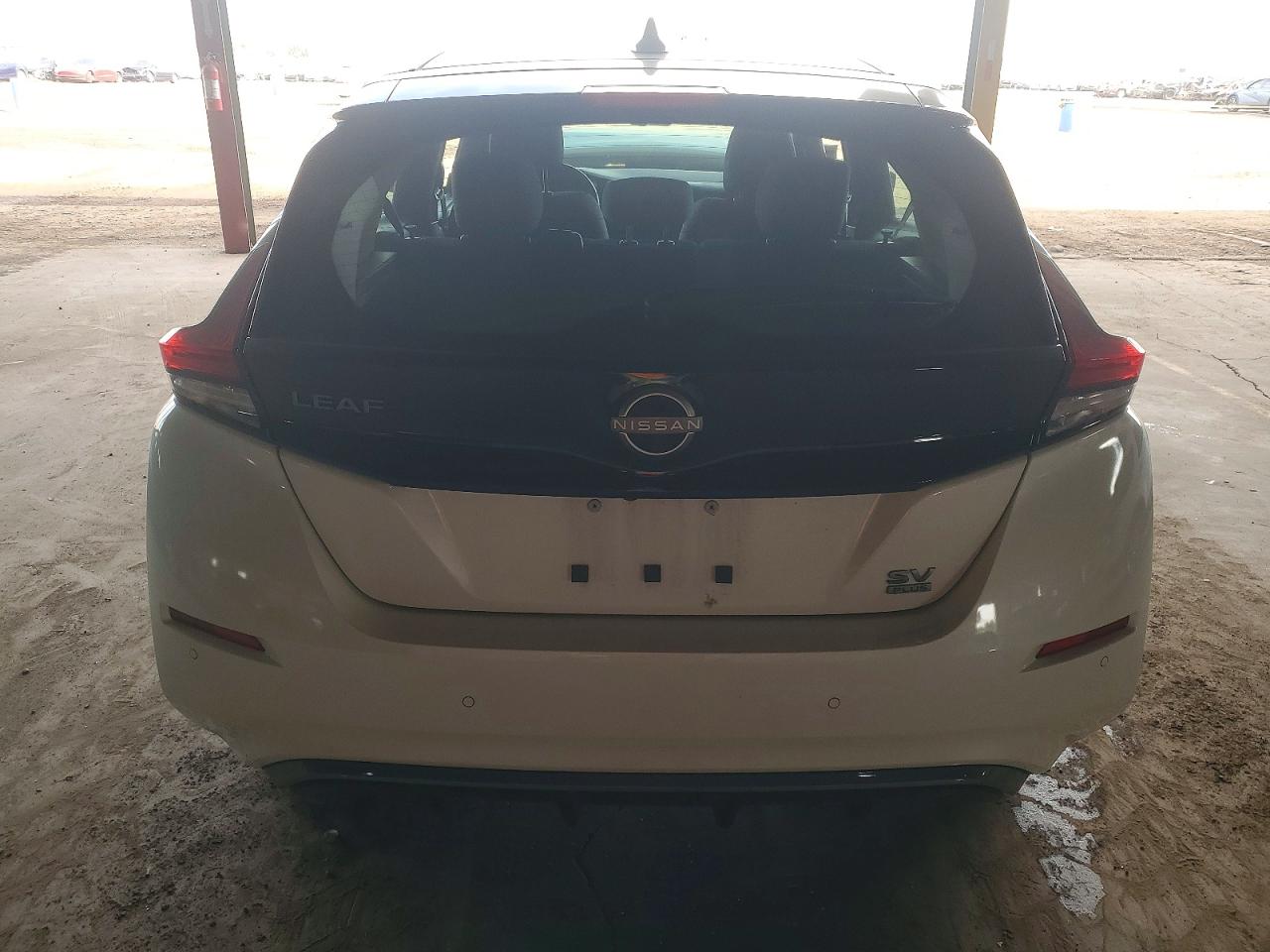 2025 NISSAN LEAF SV PLUS photo 6