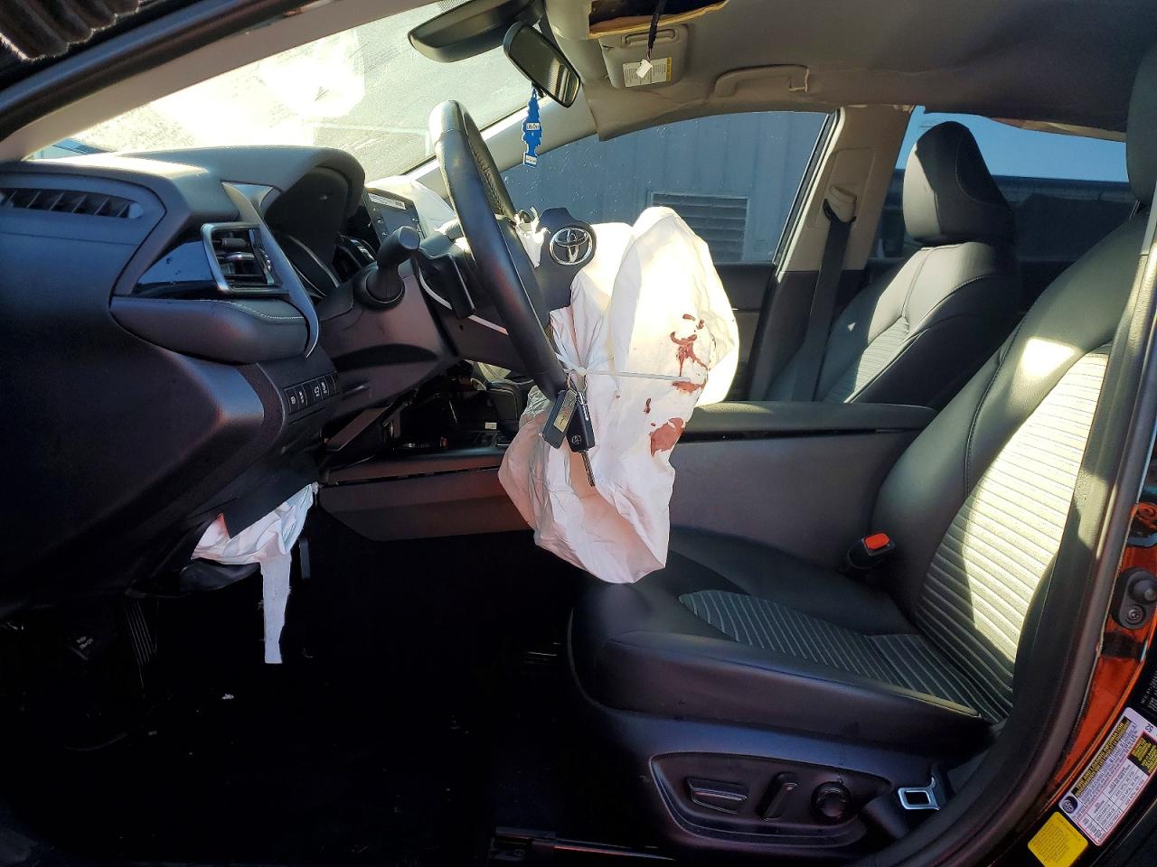 2024 TOYOTA CAMRY SE NIGHT SHADE photo 7