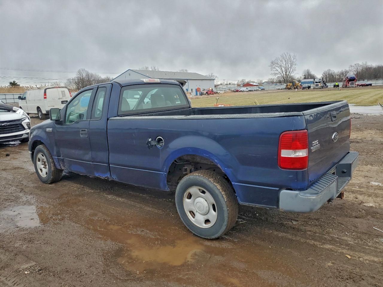 2005 FORD F150 photo 2