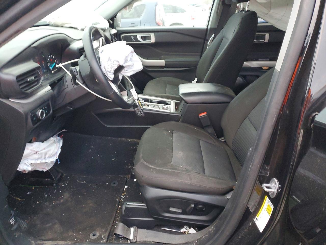 2024 FORD EXPLORER XLT photo 7