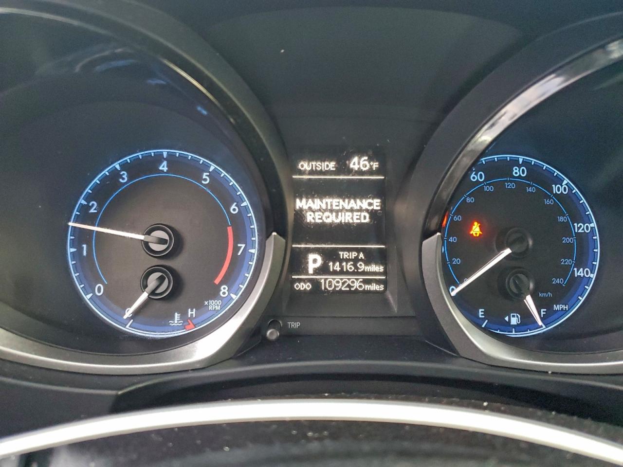 2015 TOYOTA COROLLA L photo 17