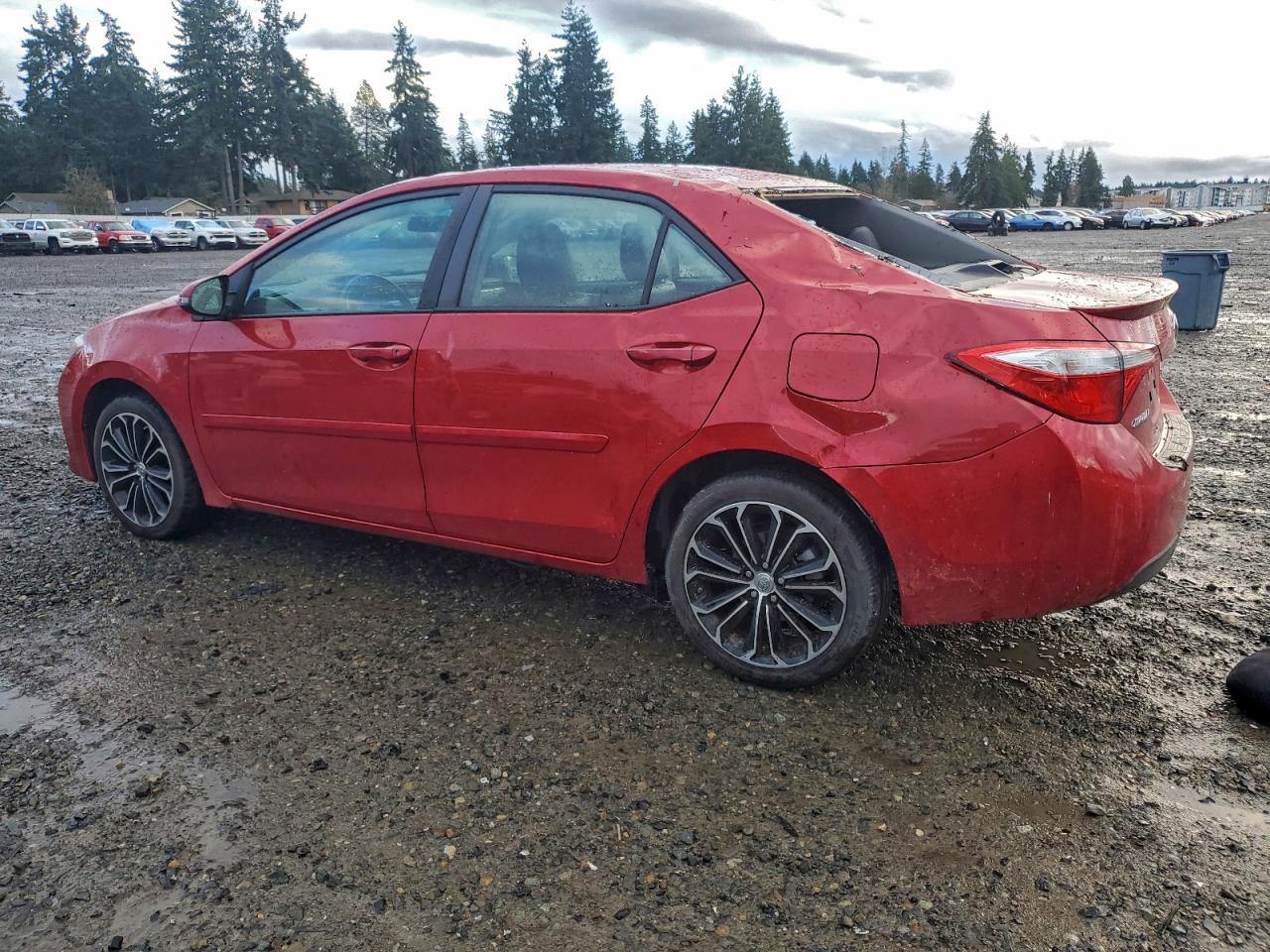 2015 TOYOTA COROLLA L photo 3
