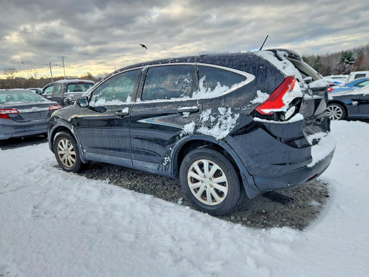 2014 HONDA CR-V LX photo 2