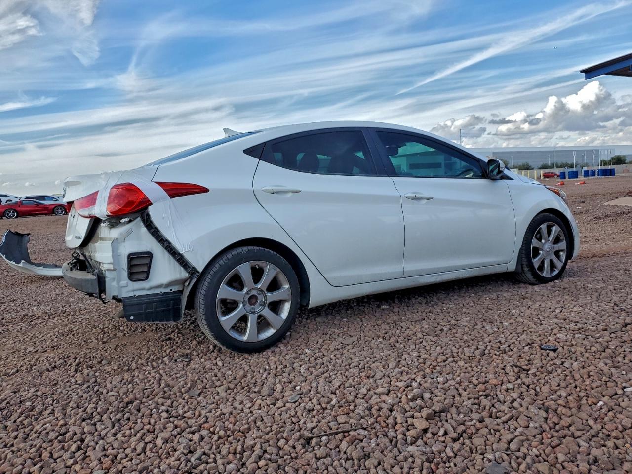 2013 HYUNDAI ELANTRA GLS photo 3