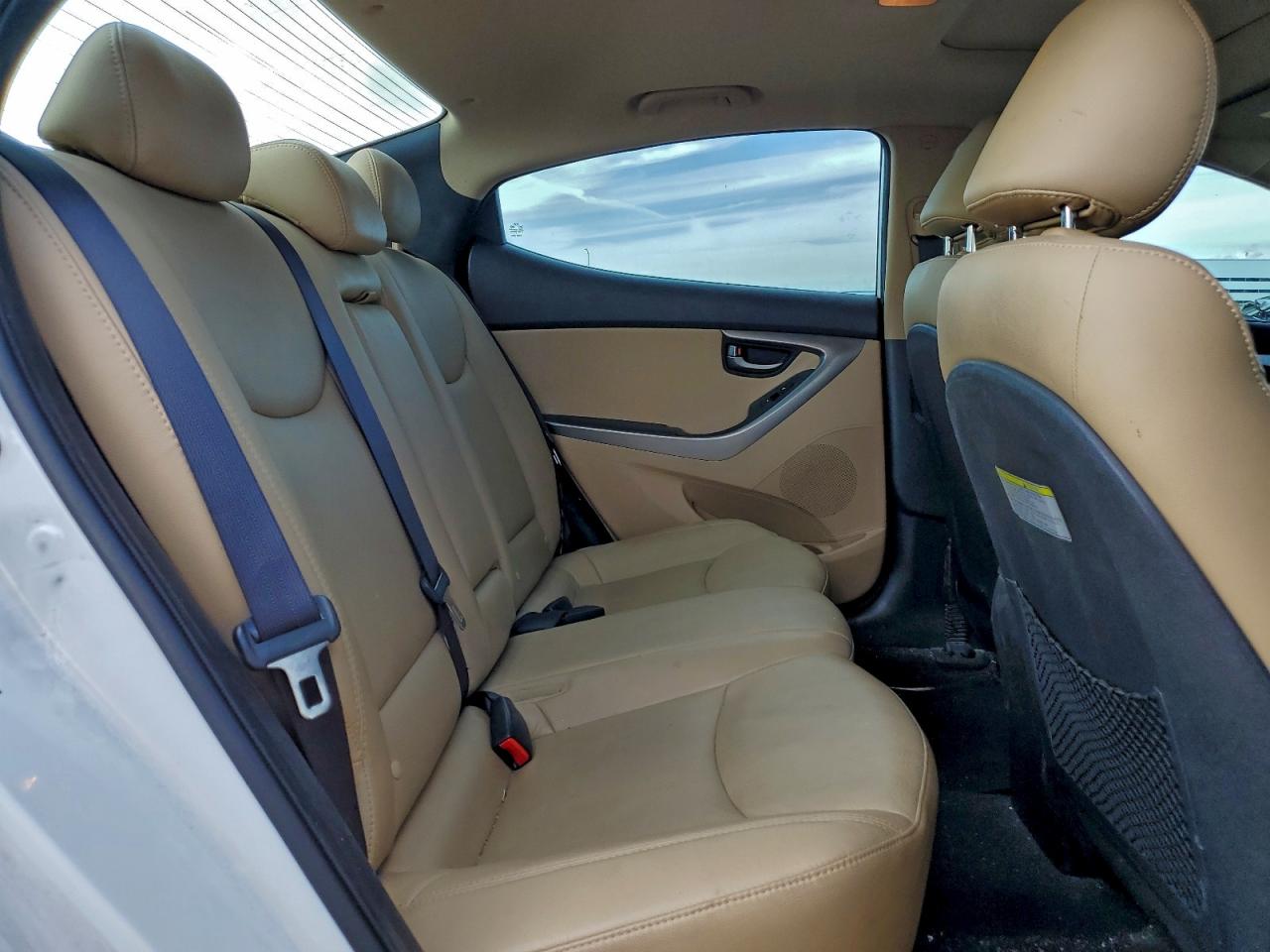 2013 HYUNDAI ELANTRA GLS photo 10