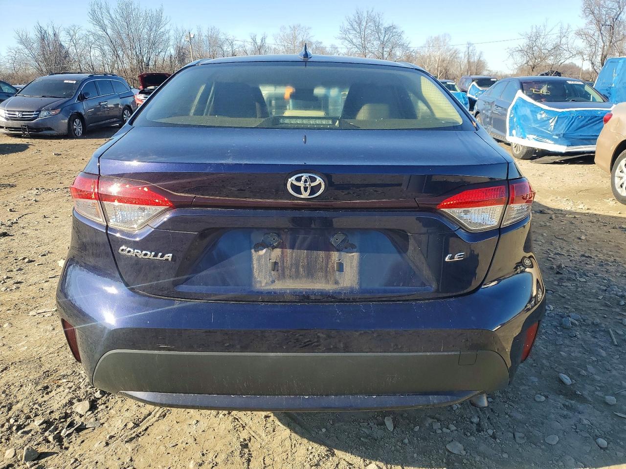 2020 TOYOTA COROLLA LE photo 6