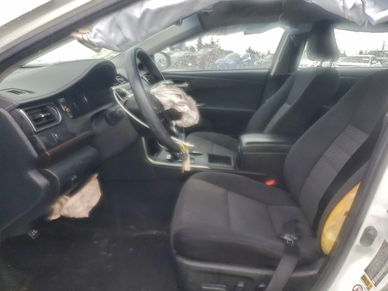 2016 TOYOTA CAMRY LE photo 7