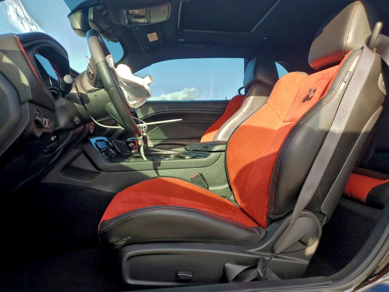2023 DODGE CHALLENGER R/T SCAT PACK photo 7