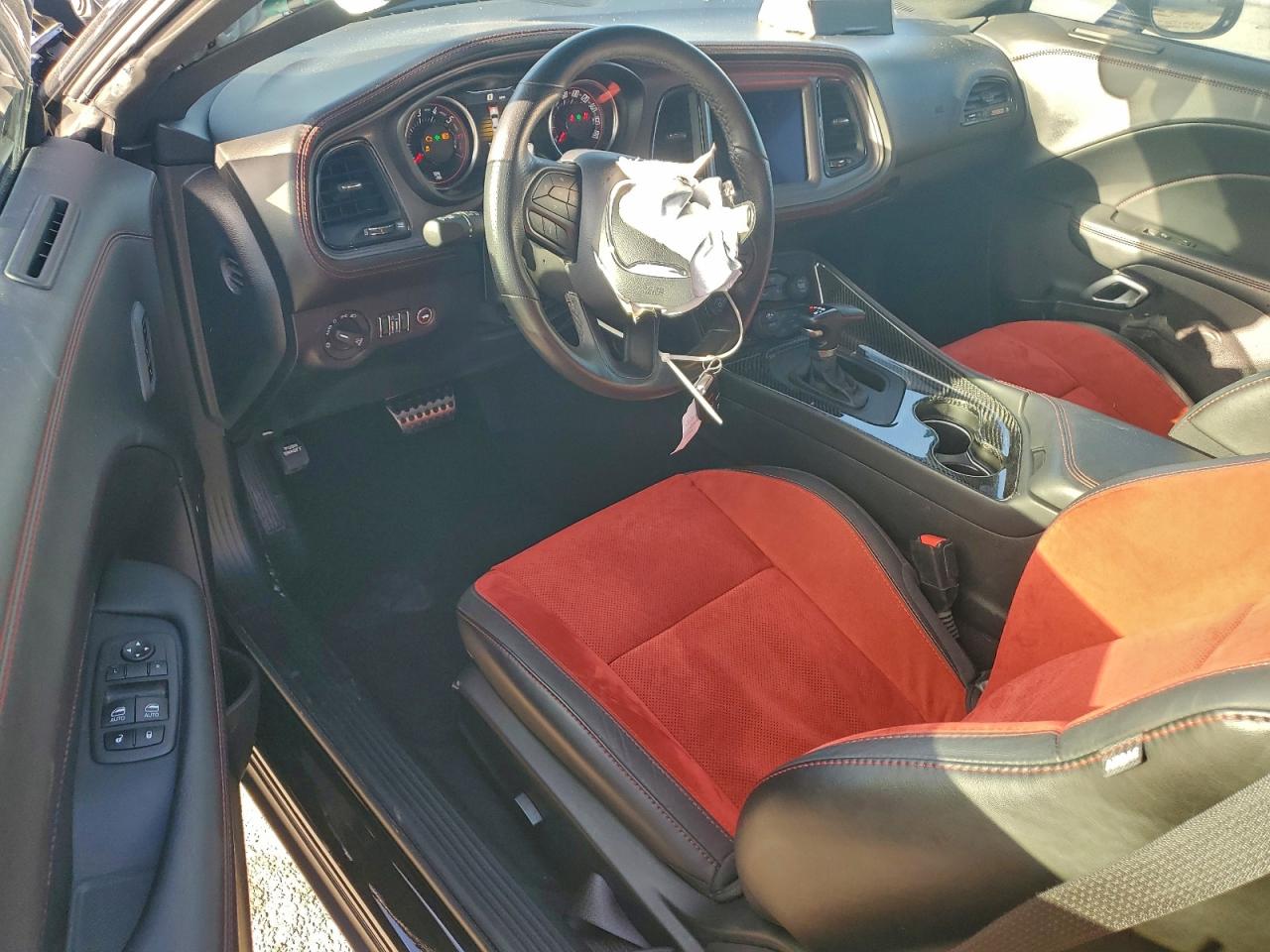 2023 DODGE CHALLENGER R/T SCAT PACK photo 8