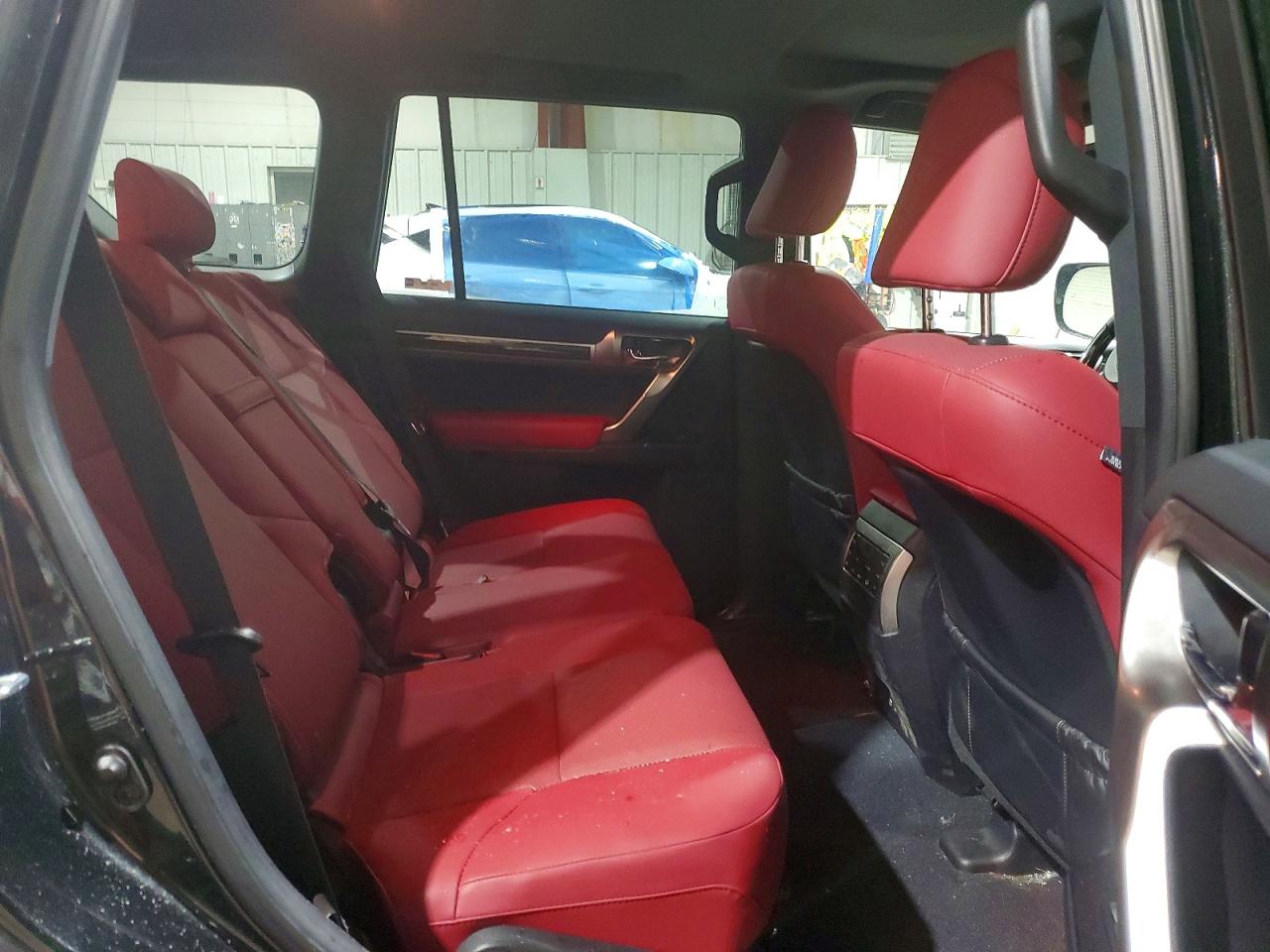2023 LEXUS GX 460 photo 21