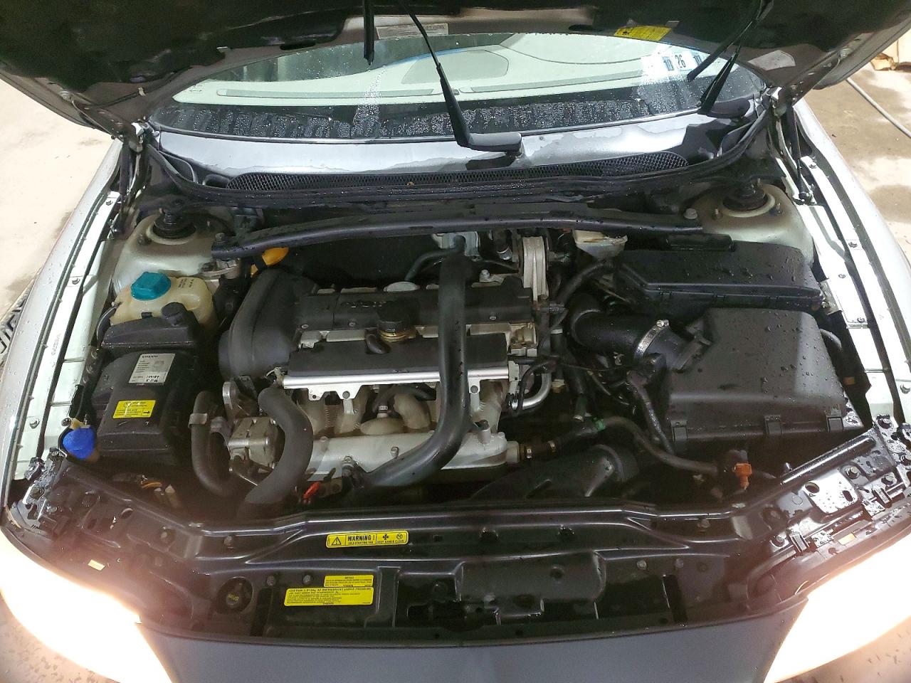 2005 VOLVO XC70 photo 11