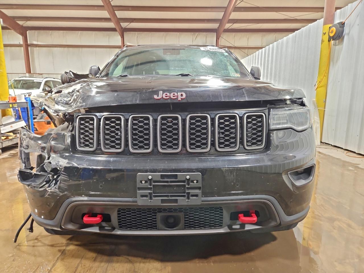 2018 JEEP GRAND CHEROKEE TRAILHAWK photo 5