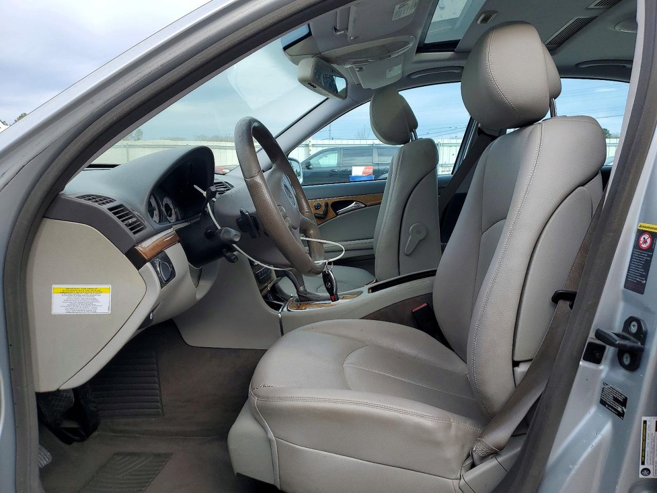 2009 MERCEDES-BENZ E 350 photo 7