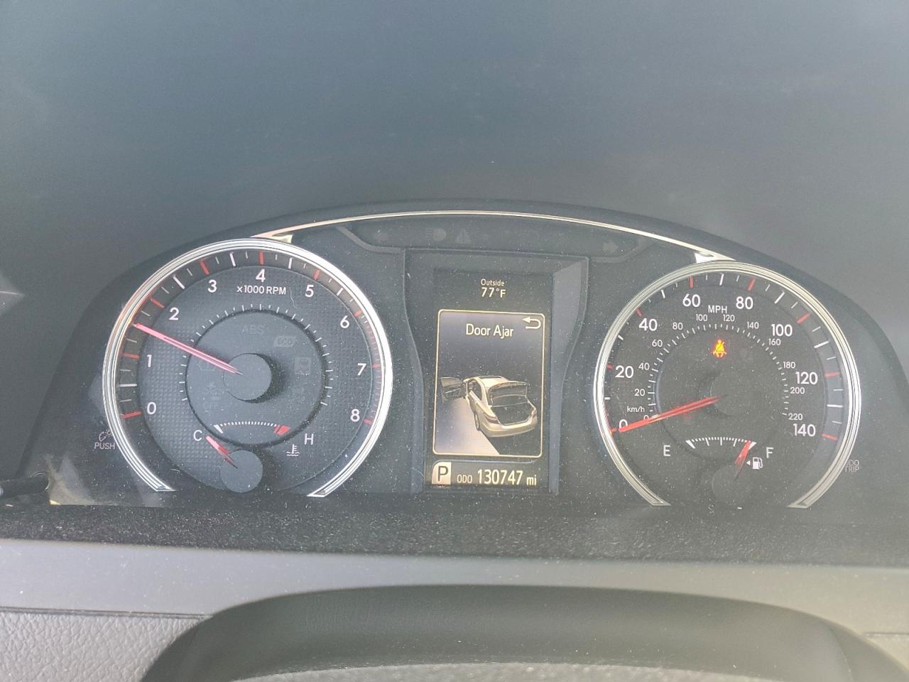 2017 TOYOTA CAMRY LE photo 9