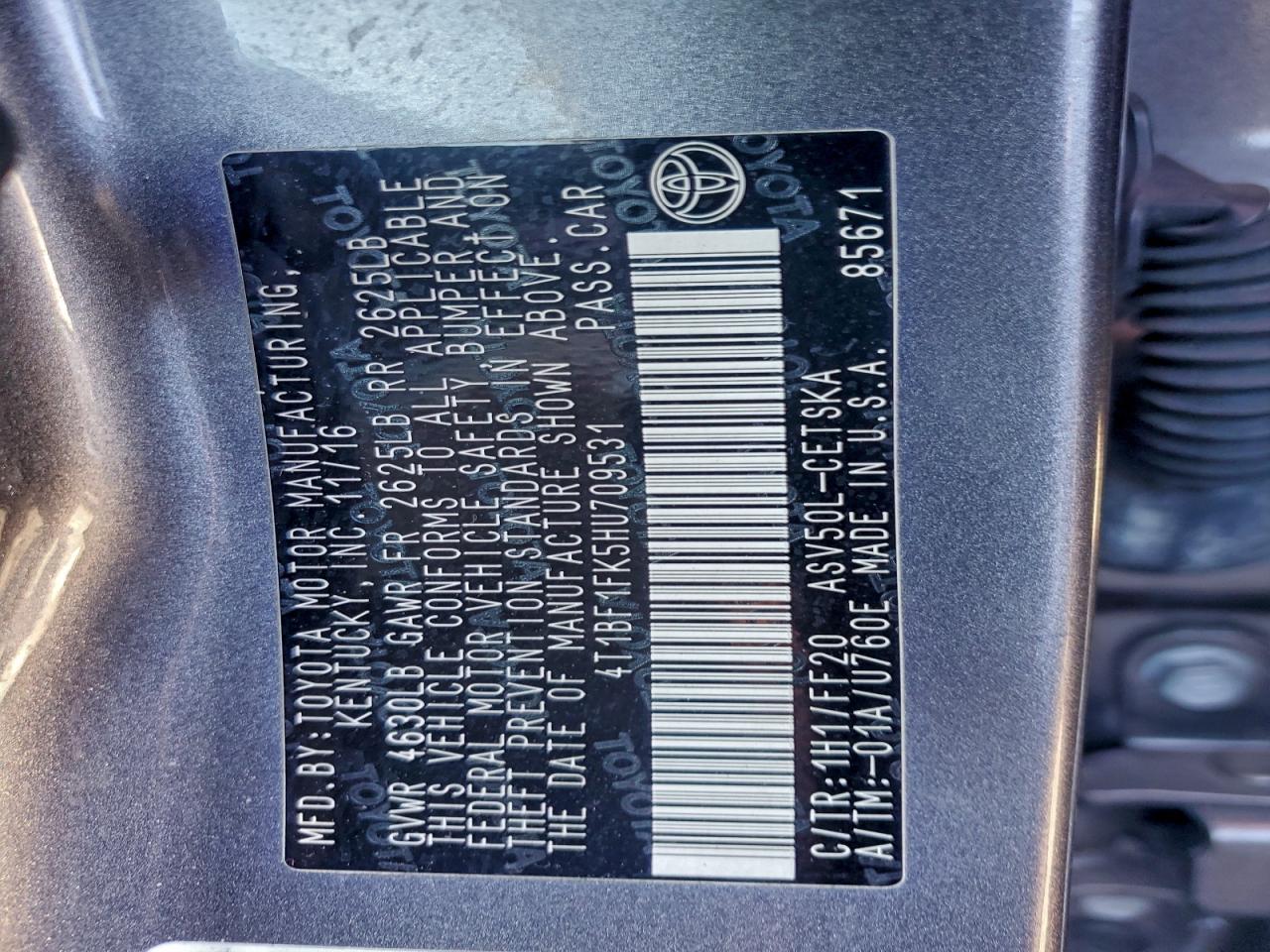 2017 TOYOTA CAMRY LE photo 13