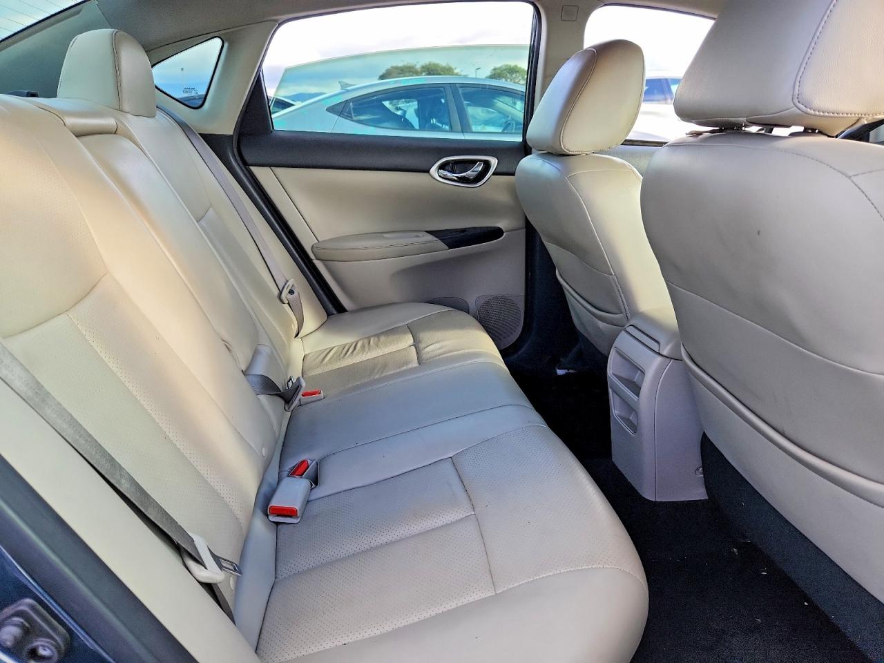 2016 NISSAN SENTRA S photo 28