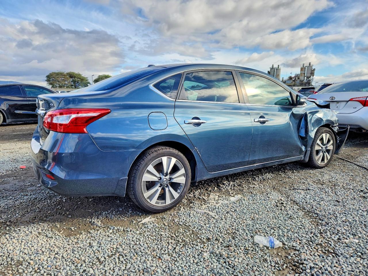 2016 NISSAN SENTRA S photo 7
