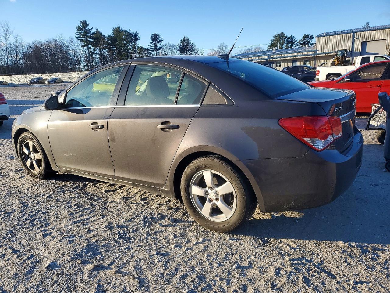 2014 CHEVROLET CRUZE LT photo 2