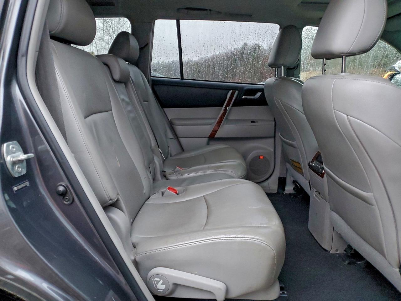 2012 TOYOTA HIGHLANDER LIMITED photo 11