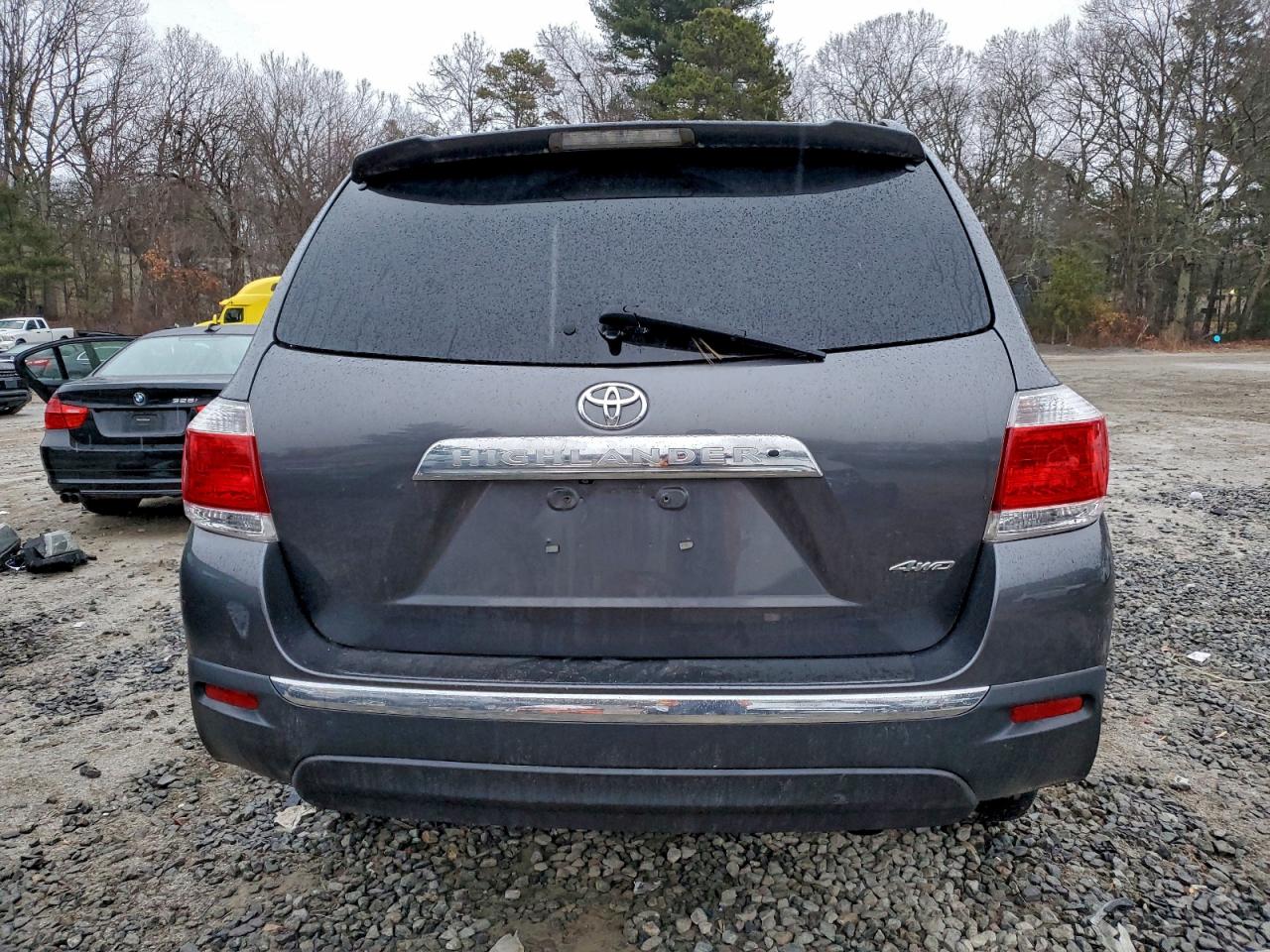 2012 TOYOTA HIGHLANDER LIMITED photo 6