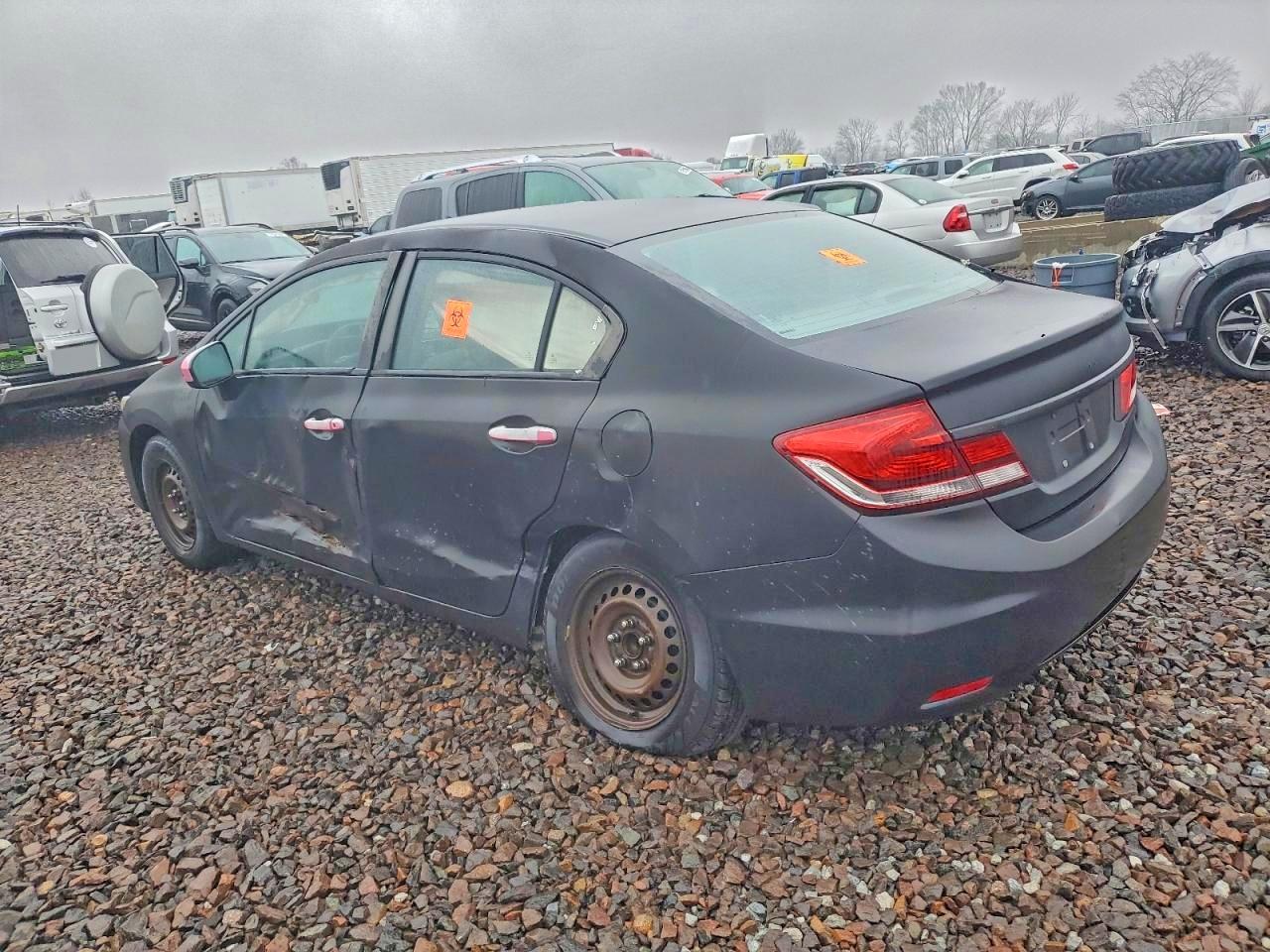 2014 HONDA CIVIC LX photo 2