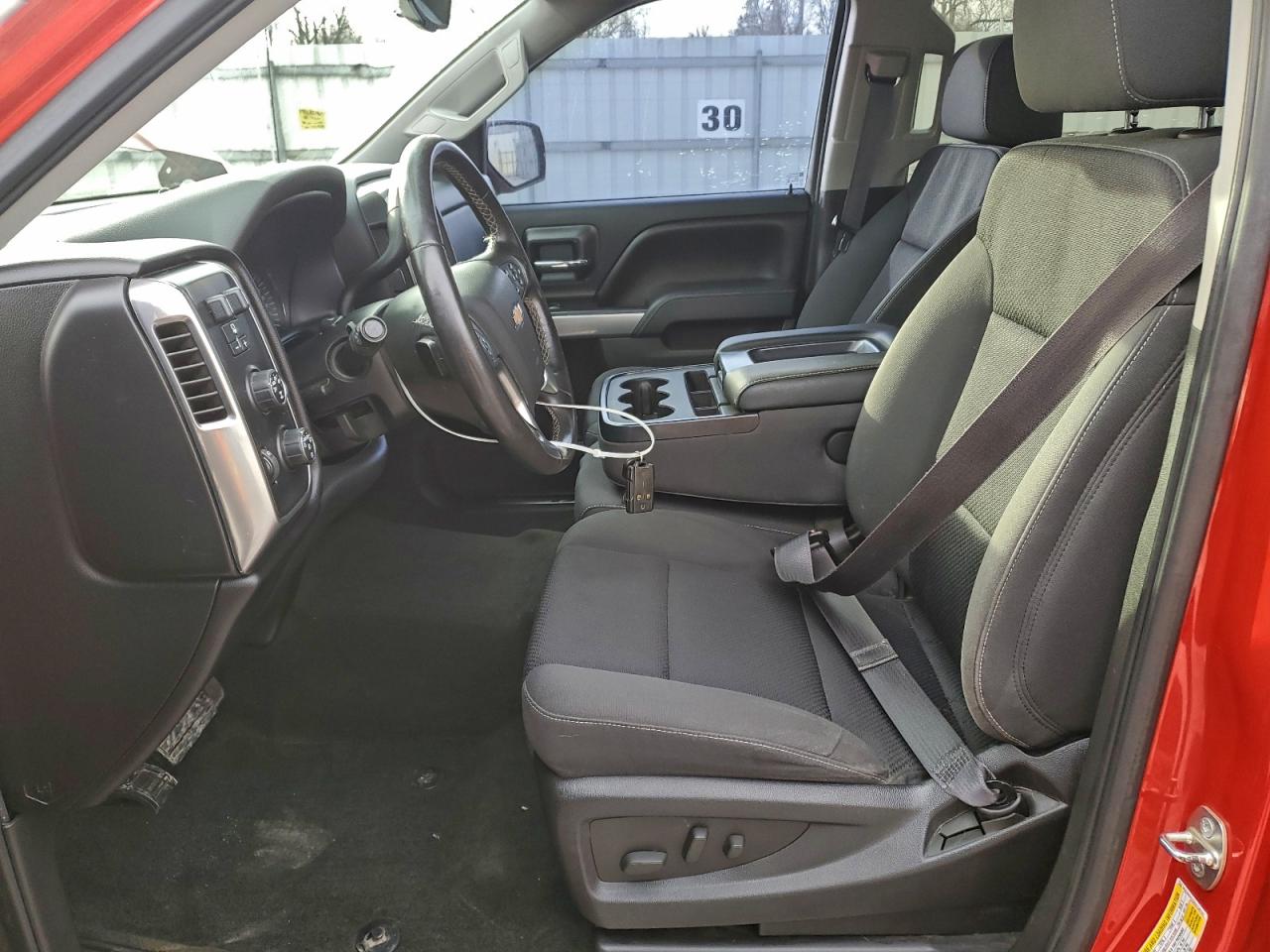 2016 CHEVROLET SILVERADO K1500 LT photo 7