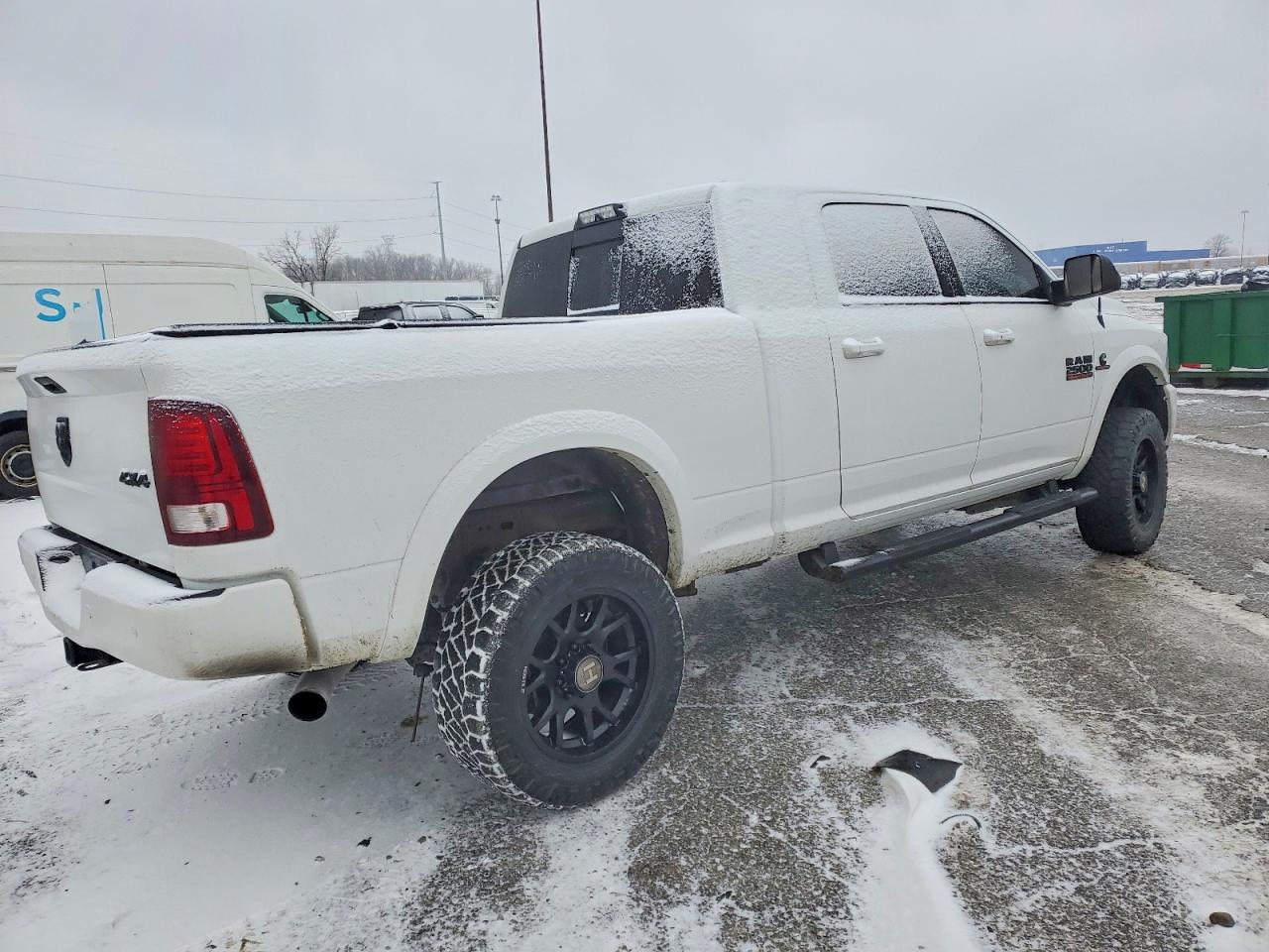 2018 RAM 2500 LARAMIE photo 3