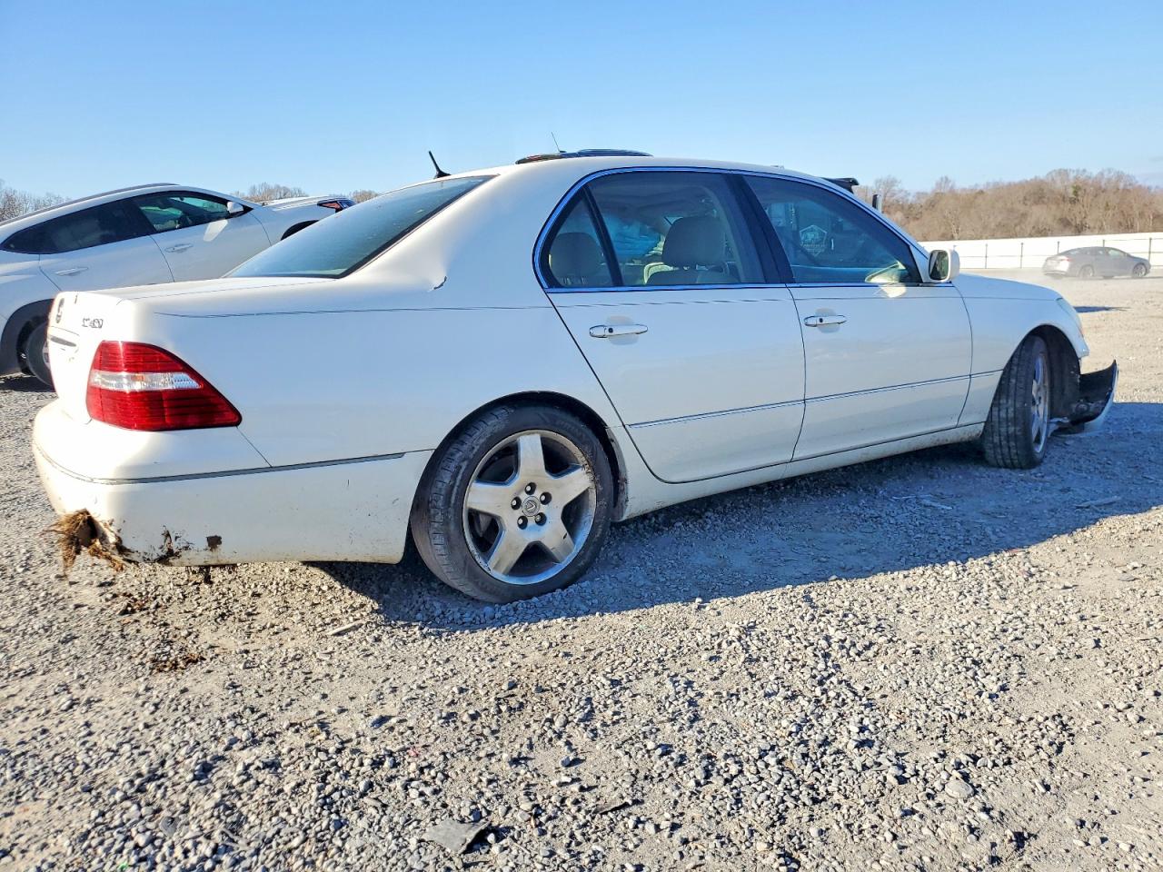 2006 LEXUS LS photo 3
