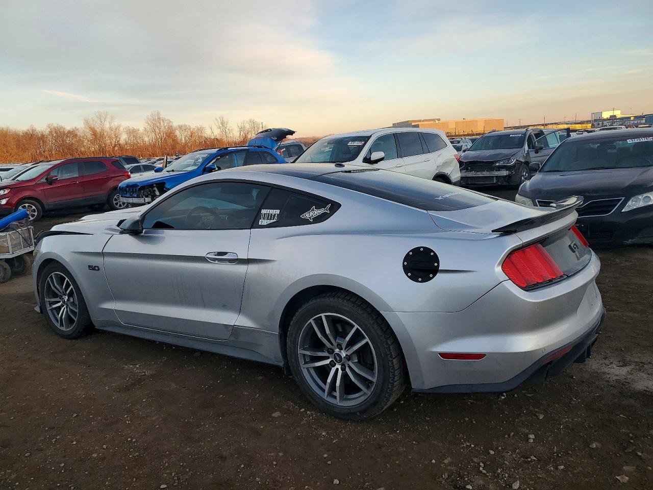 2015 FORD MUSTANG GT photo 2