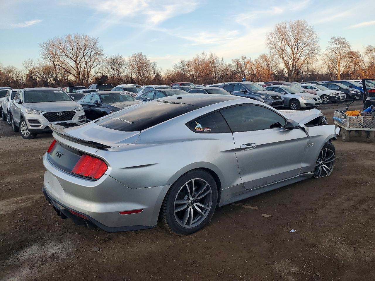 2015 FORD MUSTANG GT photo 3