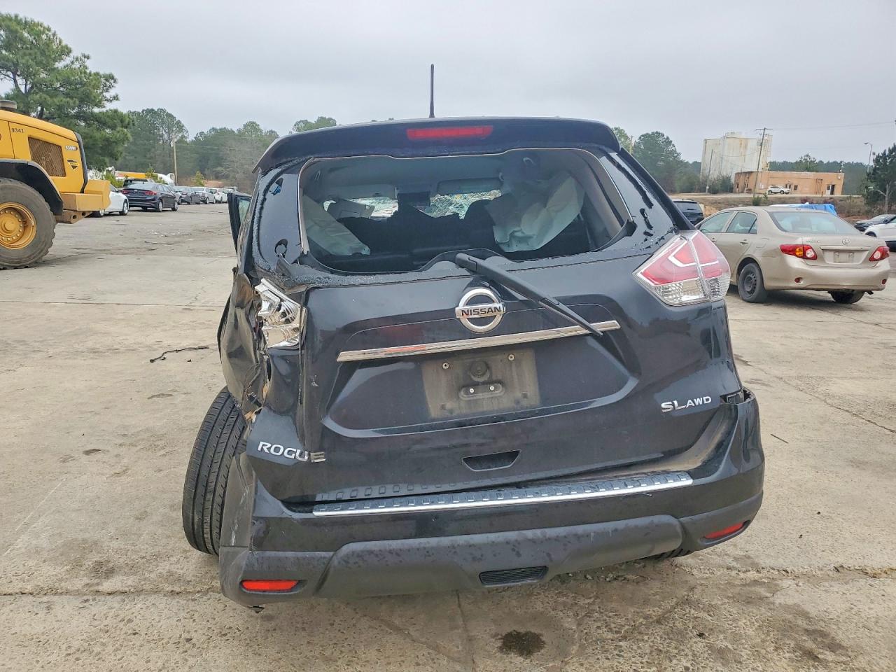 2016 NISSAN ROGUE S photo 6
