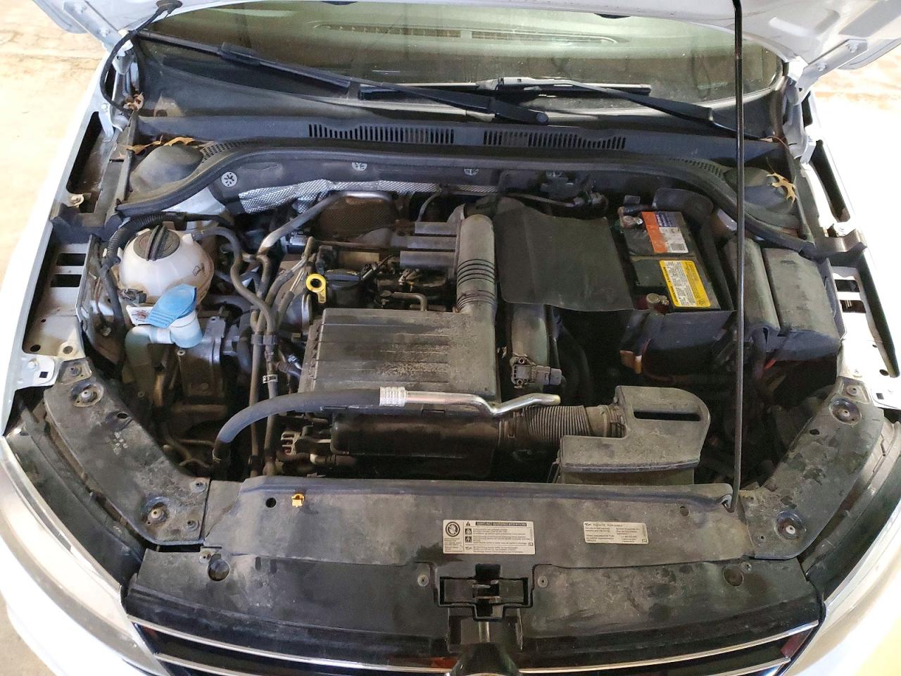 2016 VOLKSWAGEN JETTA S photo 11