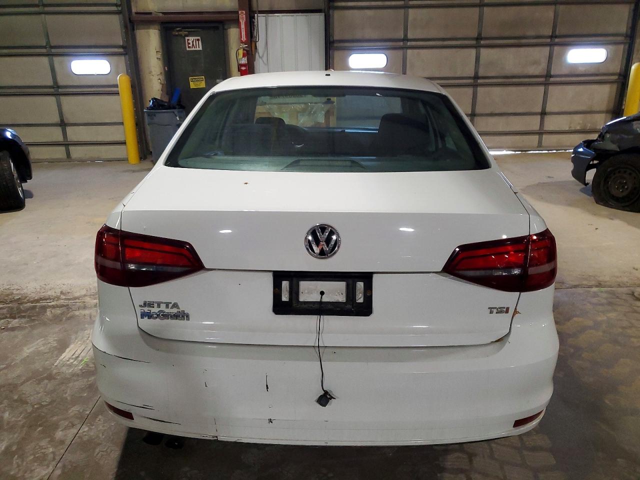 2016 VOLKSWAGEN JETTA S photo 6