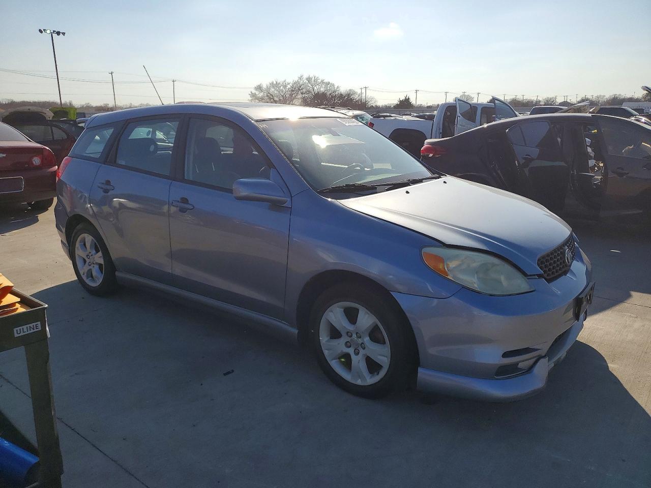 2003 TOYOTA COROLLA MATRIX XR photo 4