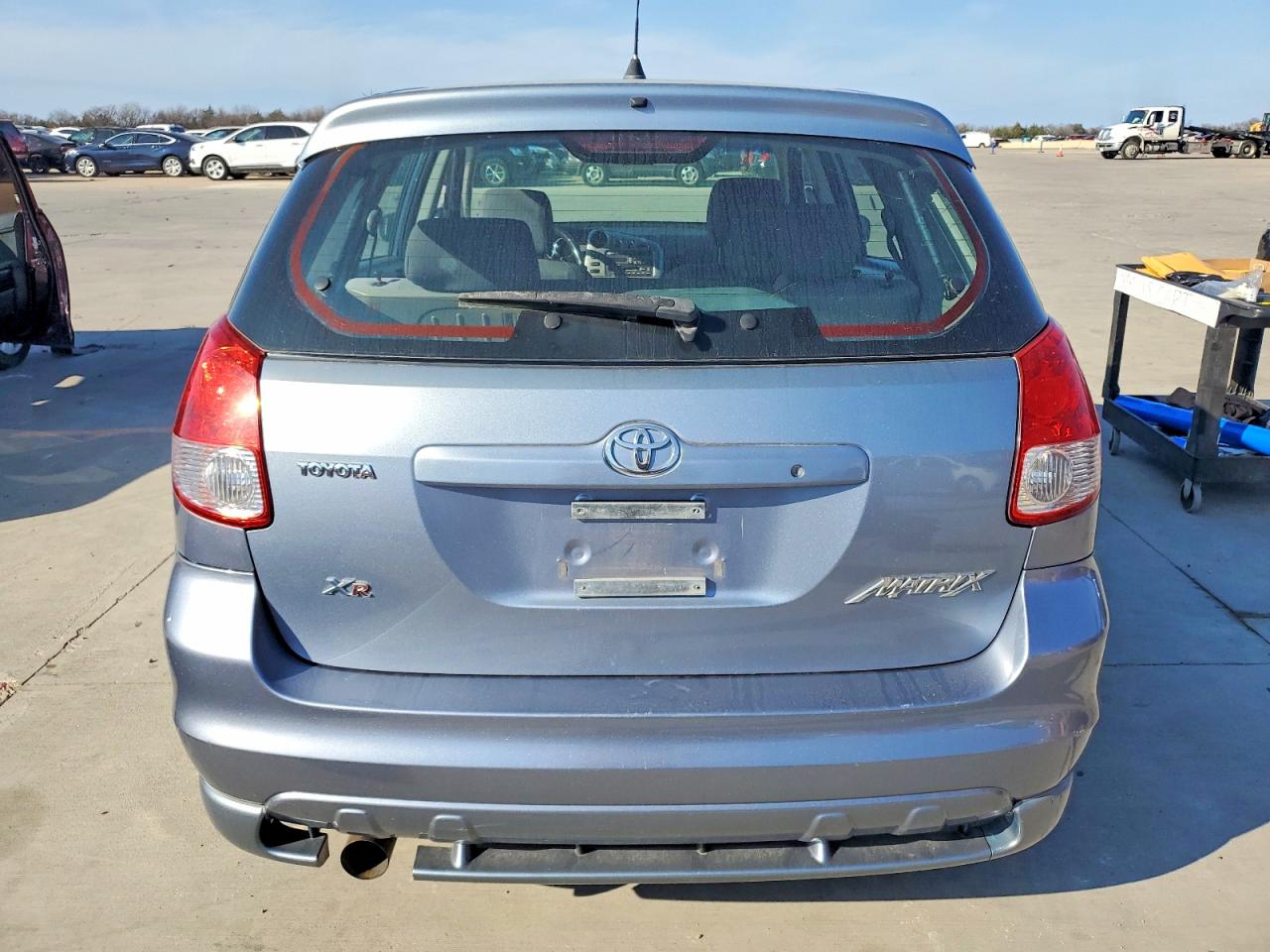 2003 TOYOTA COROLLA MATRIX XR photo 6