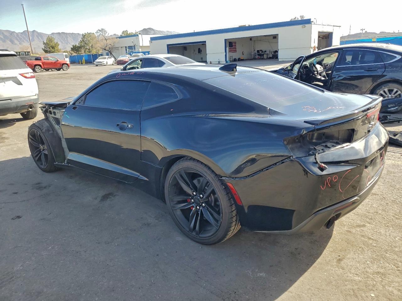 2017 CHEVROLET CAMARO LT photo 2