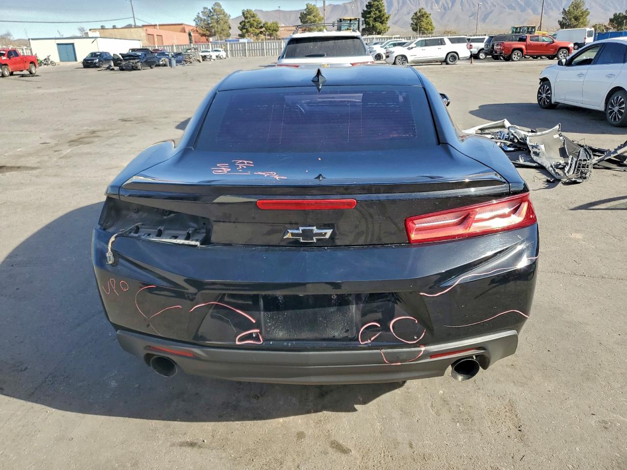 2017 CHEVROLET CAMARO LT photo 6