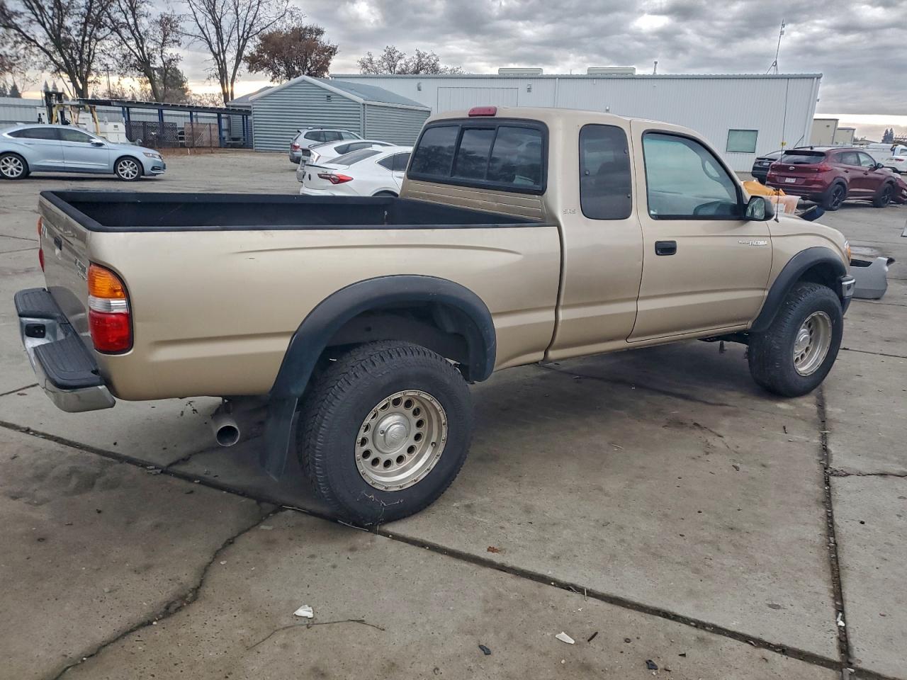 2002 TOYOTA TACOMA XTRACAB PRERUNNER photo 3