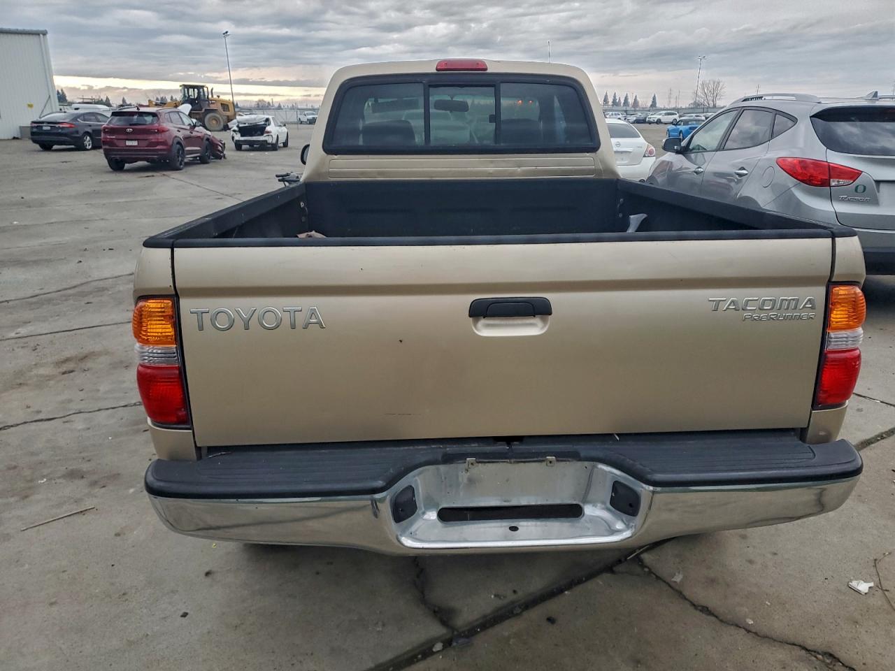 2002 TOYOTA TACOMA XTRACAB PRERUNNER photo 6