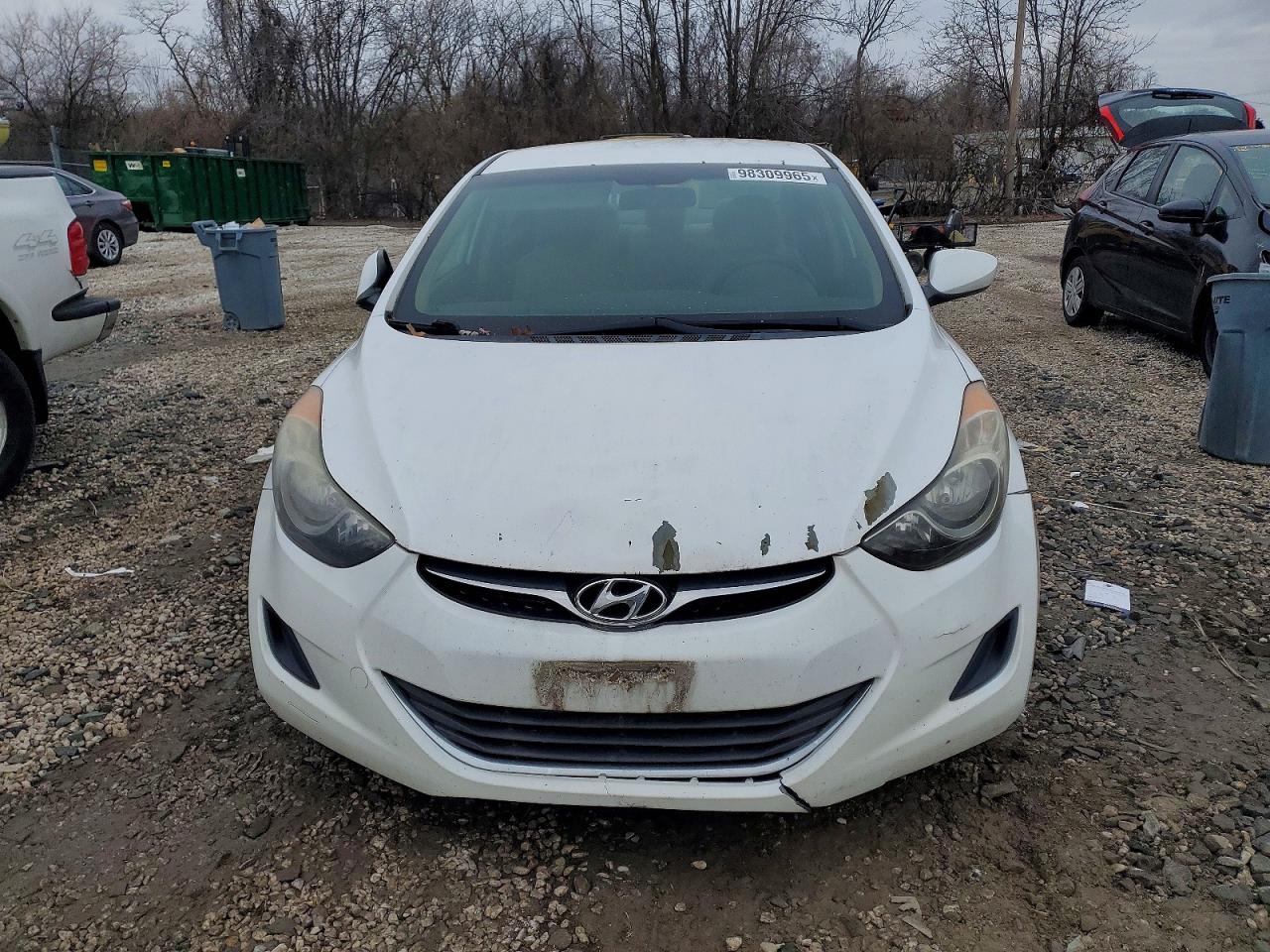 2013 HYUNDAI ELANTRA GLS photo 5