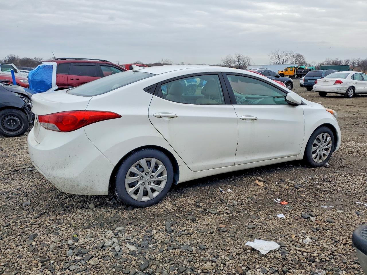 2013 HYUNDAI ELANTRA GLS photo 3