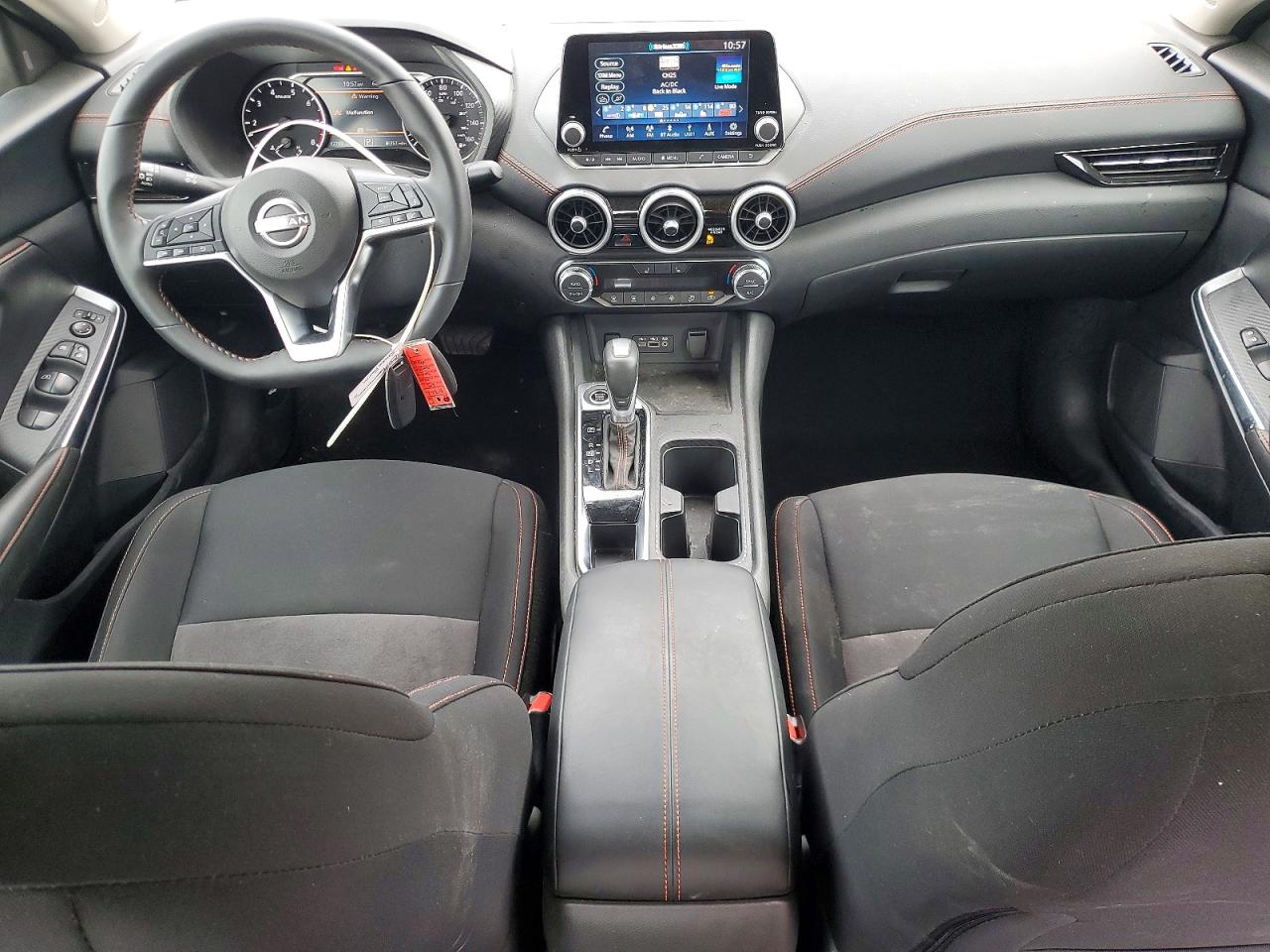 2025 NISSAN SENTRA SR photo 8