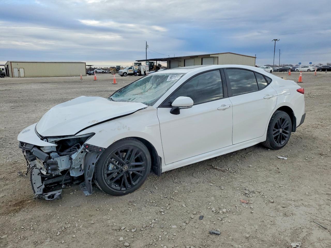 2025 TOYOTA CAMRY