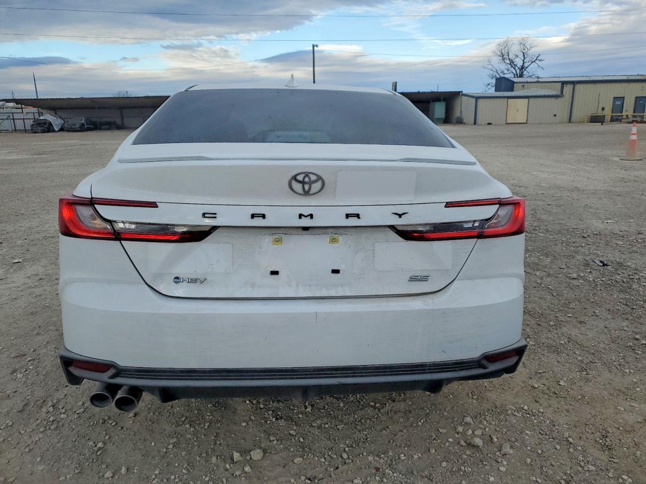 2025 TOYOTA CAMRY XSE photo 6