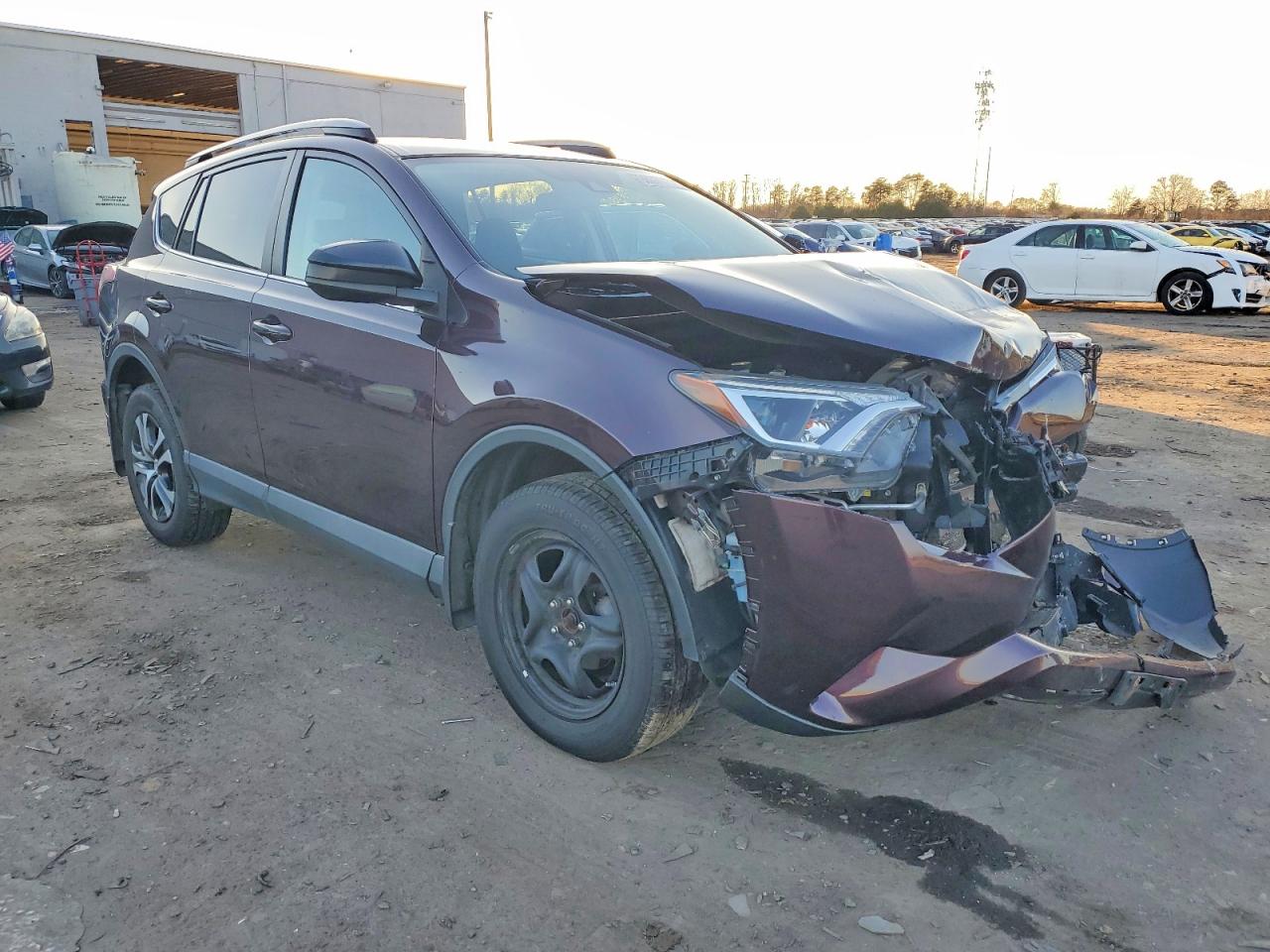 2017 TOYOTA RAV4 LE photo 4