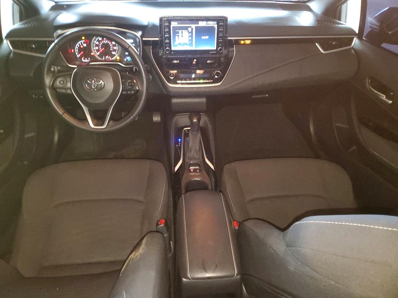2021 TOYOTA COROLLA SE photo 8
